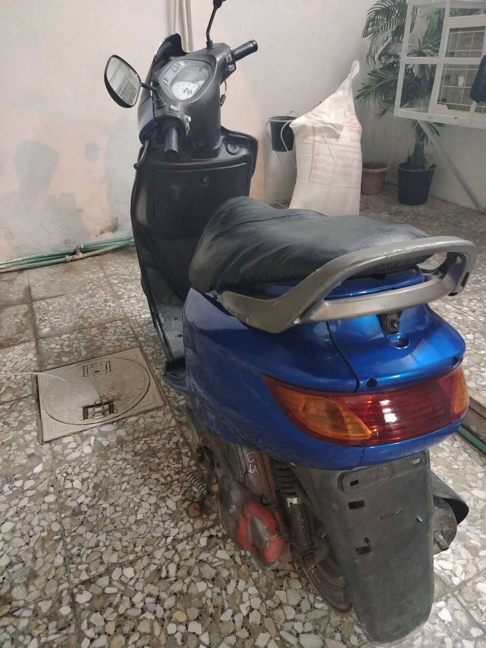 دراجه فراشه للبيع سعر 750 وبيه مجال المكان نجف صارله 10 ايام طالعه من الوكيل على الفحص ما مفتوحه حاويه


**إذا كنت صاحب هذا الإعلان وتريد حذفه لأي سبب، رجاءا أرسل رسالة إلى الدعم الفني**