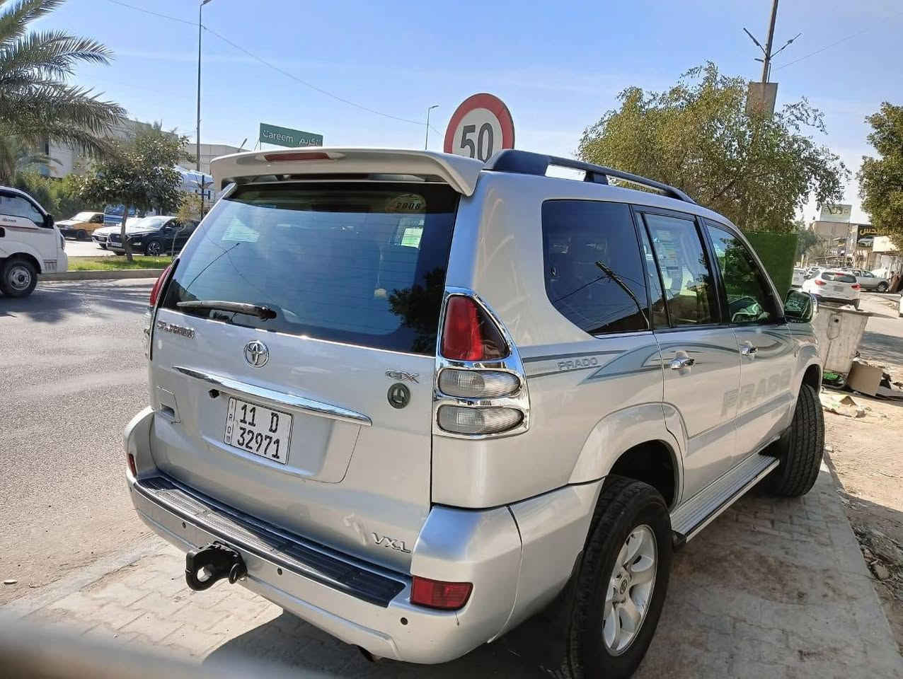 برادو 2008 خليجي
رقم بغداد بأسمي

رقم انكليزي جديد
محرك 2700
تبريد 3 قطع
شاشه كبيره
هوك خلفي
سيارة gx معروفه مواصفاتها

بيها 4 قطع صبغ اثر خطه سابقع فقط بدون معجون

تخم تاير جديد

بيها منظومة غاز استوني شادلها 

مكان سياره النجف 

اللبيع او المراوس 
السعر 155

***********
