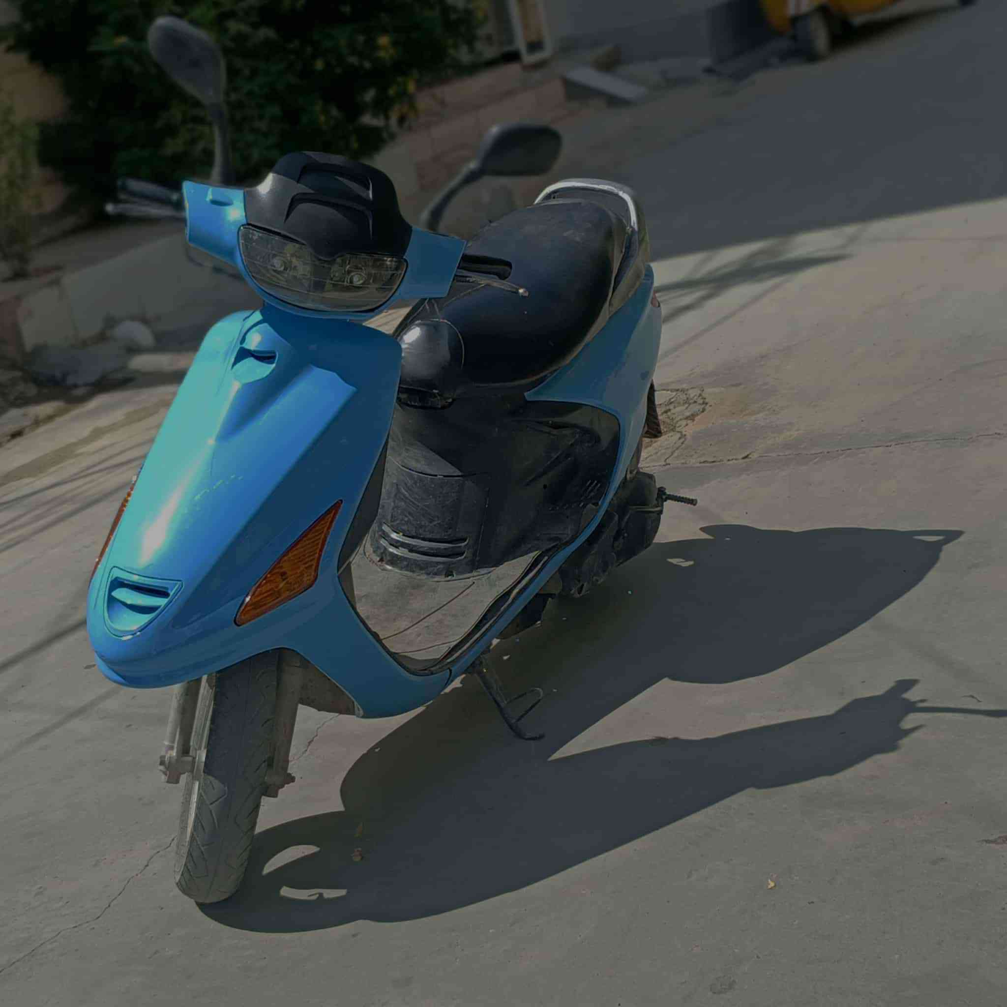 سلام عليكم دراجه فورتي للبيع كامله مكمله ما نقصها شي شغل و اطلع السعر 400 و بيها مجال جماعت ل 250 لا تراسلني فدوه اروحلك او لي عنده دراجه مرتبه اروس ويا


**إذا كنت صاحب هذا الإعلان وتريد حذفه لأي سبب، رجاءا أرسل رسالة إلى الدعم الفني**