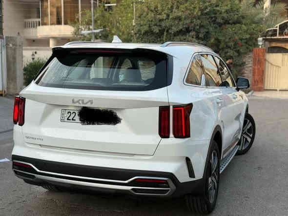 السلام عليكم اخوان سياره من النوادر  السياره vip كشن منفصل كيا سورنتو موديل ٢٠٢٣ خليجي وكالة بحالة الزيرو ماشية ٩ الف 
رقم اربيل بسمي هزه جديده تحويل مباشر تايرات الشركة بيها بعدها بجياست الشركة مكفولة كفالة عامة من صبغ  تبديل  المواصفات فول ١/١ 
بصمة
بانوراما 
كراسي كهرباء وكراسي منفصل vip وكراسي تدفئة وتبريد 
٥ كامرات 
كامرات بالدشبول 
دشبول دجتال ٤ وضعيات قيادة محرك ٣٥٠٠ 
فول تحكمات ستيرن 
حساس امامي خلفي 
شاحن لاسلكي 
شاشة نفكيشن 
سايد بريك دكمة و اوتو هولد 
تبريد لمس 
كشنات جلد داخل ابيضّ 
كير ماوس 
انارة داخلية متغيرة
7 راكب 
4 قطع تبريد 
كشنات تددفه تبريد
جرس بل 120 

بعد بيها مواصفات هواي مذاكرهن 

السعر (315)

مكاني بغداد الكرخ 
بيع او مراوس 

***********
