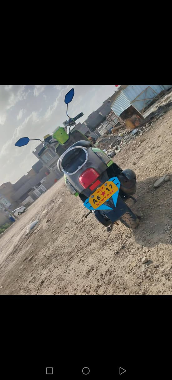 دراجه ماكس بوليسي مثل مدشوف بالصوره نظيفه بس الدراجة كايمه اخوان مكلف بالنشر هذا رقم صاحب الدراجه ‏‪***********‬‏
