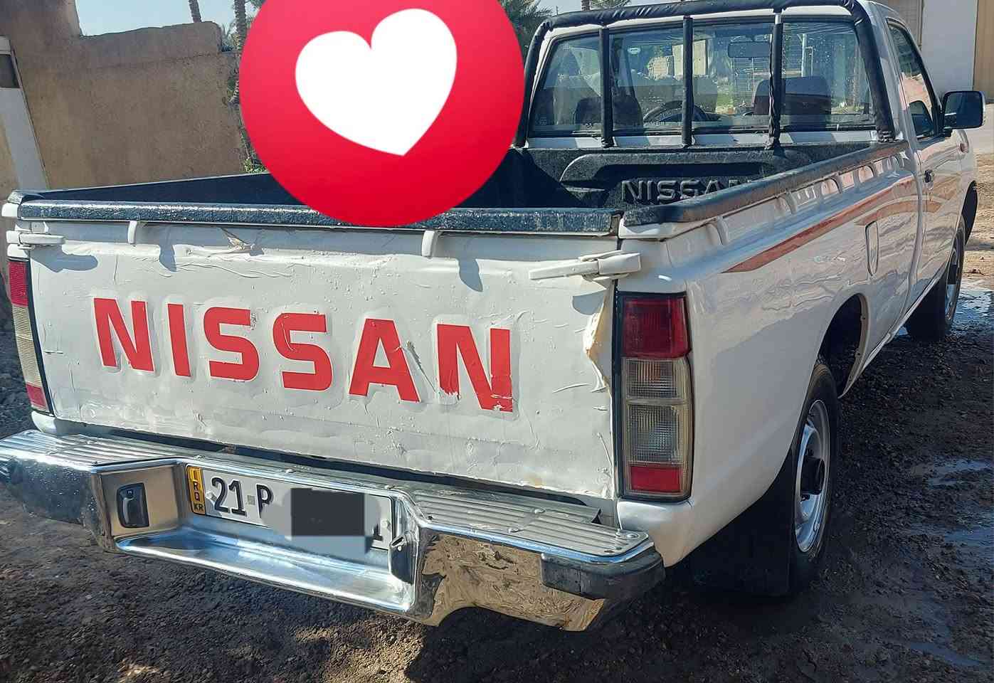 للبيع بيكم خمسة جنكال نيسان شبوط ياباني الأصلي موديل ٢٠٠٨ رقم شمالي انكليزي وسنوية جديدة وبأسمي بيه صبغ شي بسيط مبين بالسونار ؛ السعر ١٢٢ وبيه مجال بسيط للأستفسار ***********
