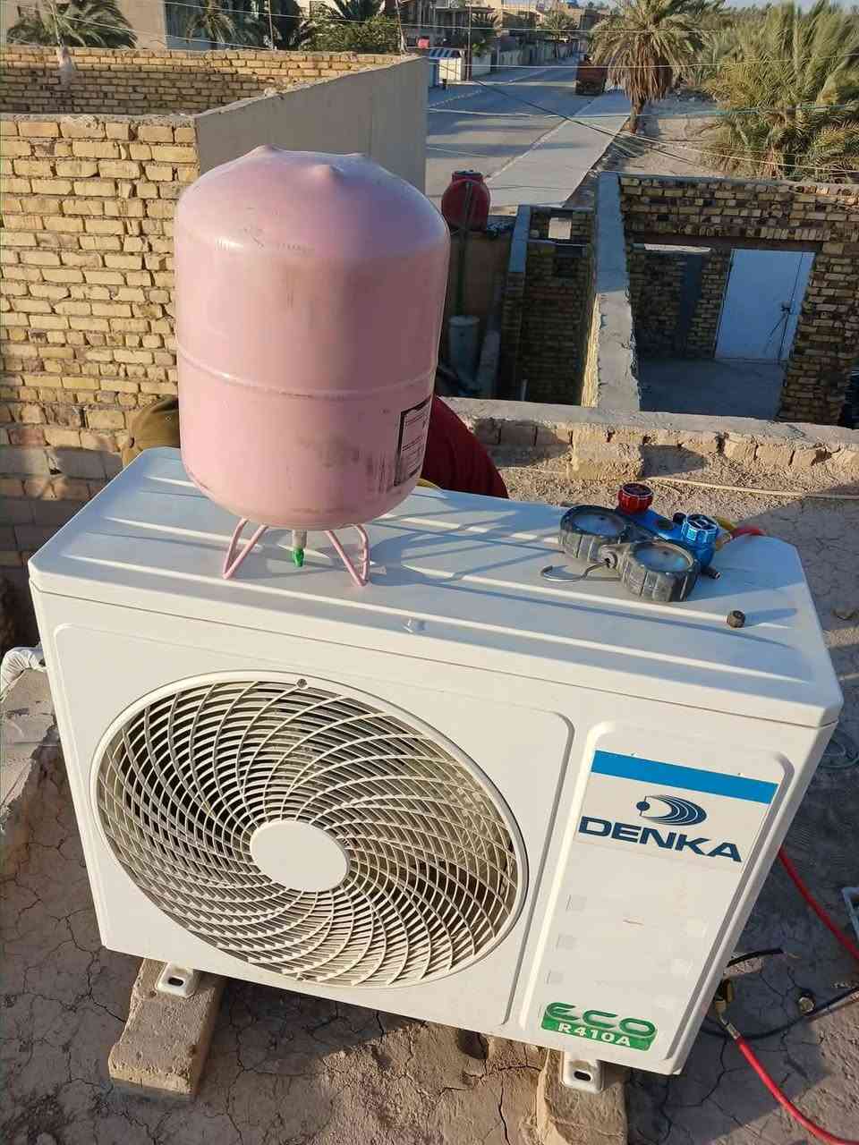 الورشة الهندسية 
للتبريد وصيانة كافة اجهزة التبريد 
العنوان كربلاء الجاير حي الشرطة 
للإستفسار او الاتصال :: ***********
