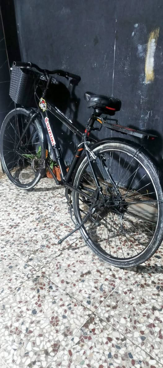 بايسكل حجم 27نضيف كما موضع بصورة 8كير طاقة مامي لايت سلة ستانة واسط ستانة جانبية  سعر 75 رقم هاتف ***********واتساب مكان القادسية
