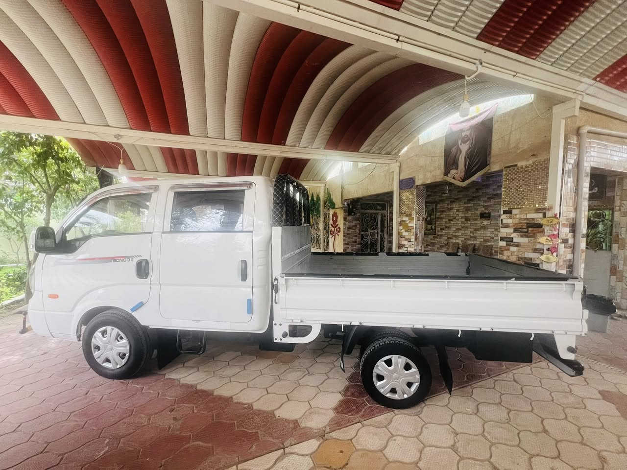 السلام عليكم
كيا حمل دبل قماره 2020 مسكر اوتو  سيارة نظيفة تجي بعينك وتشوف النظافه  ماشيه ٧٨  حقيقي  درع امامي وخلفي كماليات كلهن جدد  دوسات جدد رقم شاصي  لزكه الشركه موجوده

دبلو   حساس خلفي  باسمي رقم قادسيه الدولي الجديد ١٦   

محرك ٣٠٠٠    عنوان بابل الحمزه الغربي  للاستفسار ***********
