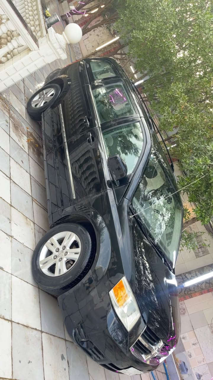 السلام عليكم 
للبيع دوج كراند كرفان sxt موديل 2008 كلين تايتل بدون حادث 
محرك 6 سلندر 3800 
تبريد 3 قطع 
6 جام كهرباء
شاشه وكامره بلاديه 
كشنات منفصل 
ابواب وجنطه ميكانيك 
السياره نظيفه 
بيهة قطعتين صبغ جماليه وقطعه تبديل فقط بيهة سونار موجود
المكان بغداد الكاظميه 
السعر 105 وبيهة مجال 
***********
