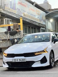 للبيع K5 موديل 2022 وارد امريكي  حجم المكينة: 1.6 تيربو  السيارة ستخدا...