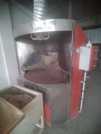 فرن للبيع مع طاولات وتزكا 07731981528