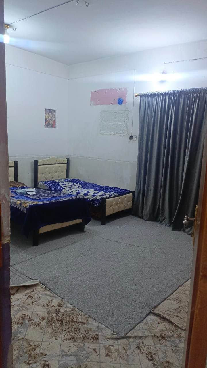 ***********
ابو الخصيب الاسمده دور العمال القطع بنائه سنة 2006 كونكريت مسلح مبني من طابوك وبلوك وفرمستون البصرة, العراق

