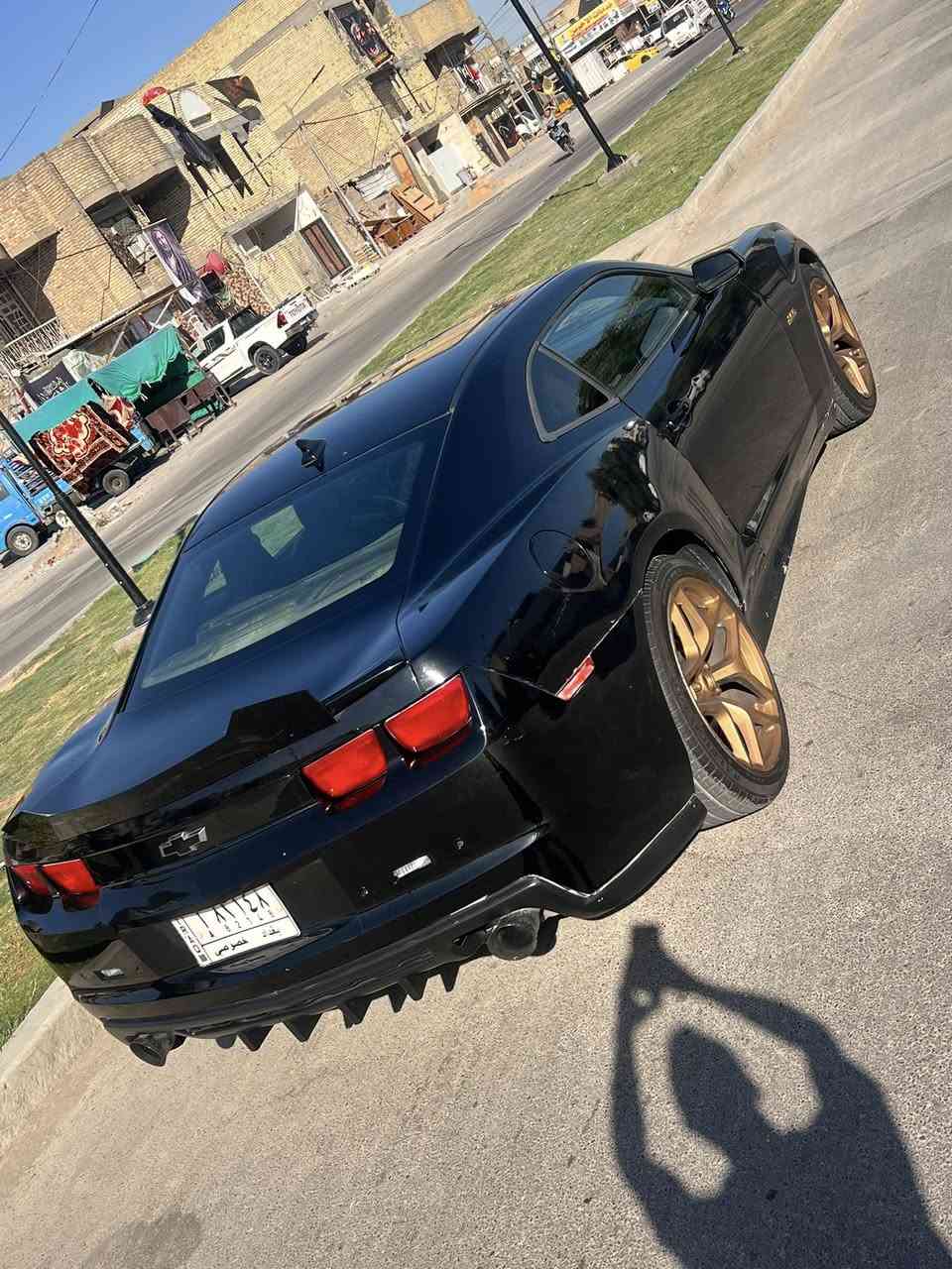 كمارو 2010  v6 للبيع السعر 67 وبيها مجال
كير ومكينه خير من الله 
صبغ احزام 
تبريد ثلج 
فتحه
سياره بيها صوت يخبل طلقات 
نوزلات تخم جديد بلكات جديد
راديتر جديد 
مراوح فحمات جديد حماوه مستقره

رقم بغداد 

رقم الهاتف ***********
