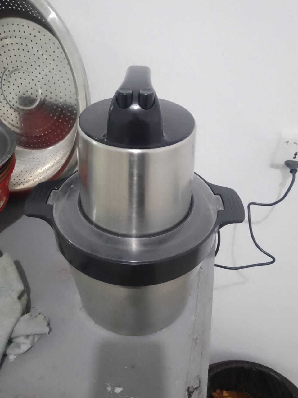 عارضة كيك وترهم مقبلات خلاط منقله بريمز كلهن جدد مكاني محافظه ديالى ***********
