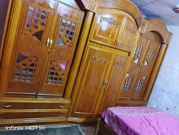 للبيع والشراي بخير ويدلل ***********
