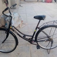 للبيع بايسكل  اللون اسود مستعمل مستعجل عل بيه مالته عل فحص  تعال افحص ...