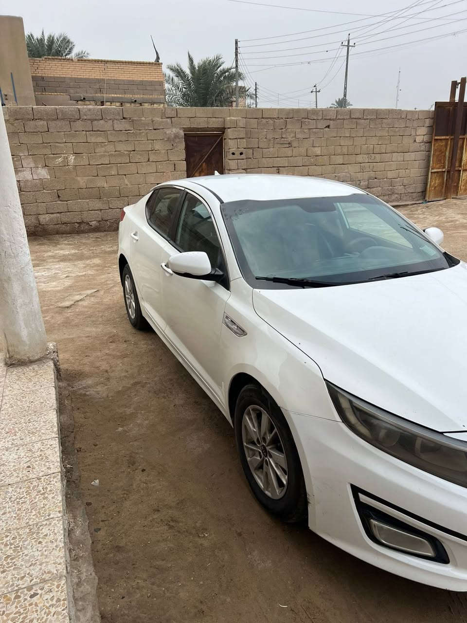 السلام عليكم سيارة للبيع كيا موديل 2016 وارد كوري للاستفسار *********** مكان السياره بصره اني مكلف بل نشر
