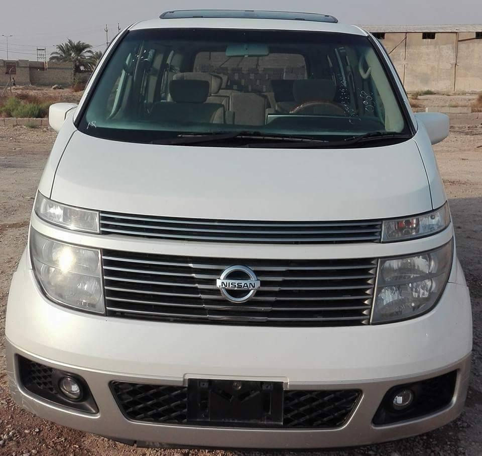 للبيع سياره نيسان الكراند ٢٠٠٦ معلايه ٢٠١٤ بعدهي منفيس وحاليا مفتوح التسجيل مالته يعني ما مرقمه السياره بيه عطل كهربائي مكان السياره السماوه الاتصال على الرقم ***********
