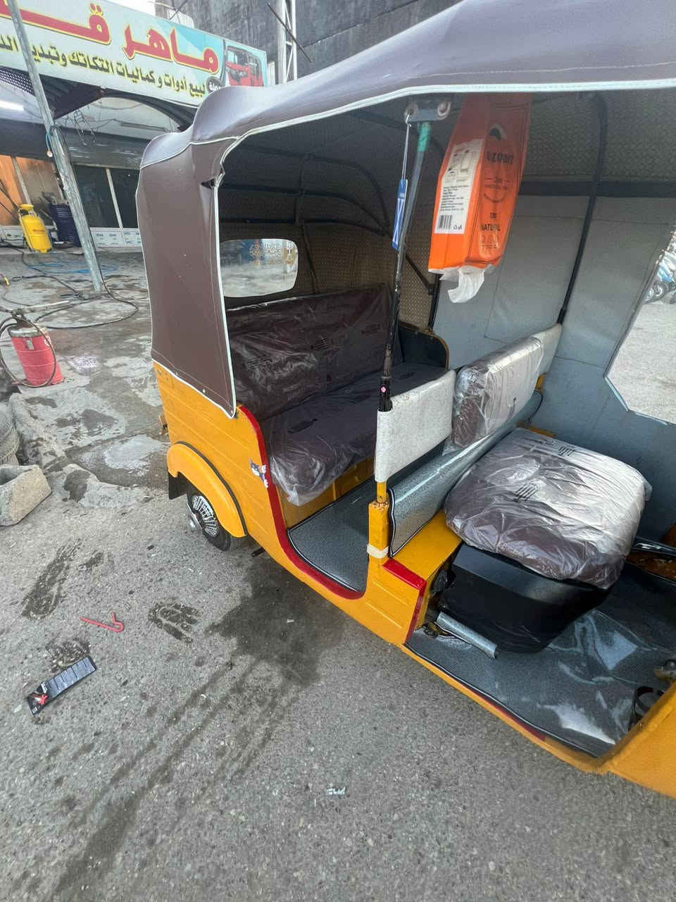 تكتك موديل اللبيع 2019رقم وسنويه رقم بغداد رقم نكليزي بسم صاحبي مكاني ديالى المفرك السعر 5/950
وبيها مجال حك الجيه 
***********
