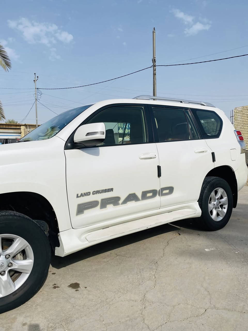 شباب
للبيع او مراوس بسورنتو 4سلندر موديل 16وفوك
برادو TXL
موديل 2013 
رقم بغداد الدولي تحويل مباشر
7راكب 
تبريد 3قطع 
تايرات جديده 
مكينه كير كفاله 
السياره بيه قطعه صبغ فقط  والباقي كفاله 
من الشخط والبارد 
السياره نظيفه وجديده 
مبولشه وجاهزه 
مكان السياره بابل 
السعر 265 وبيه مجال للطيبين 
***********
