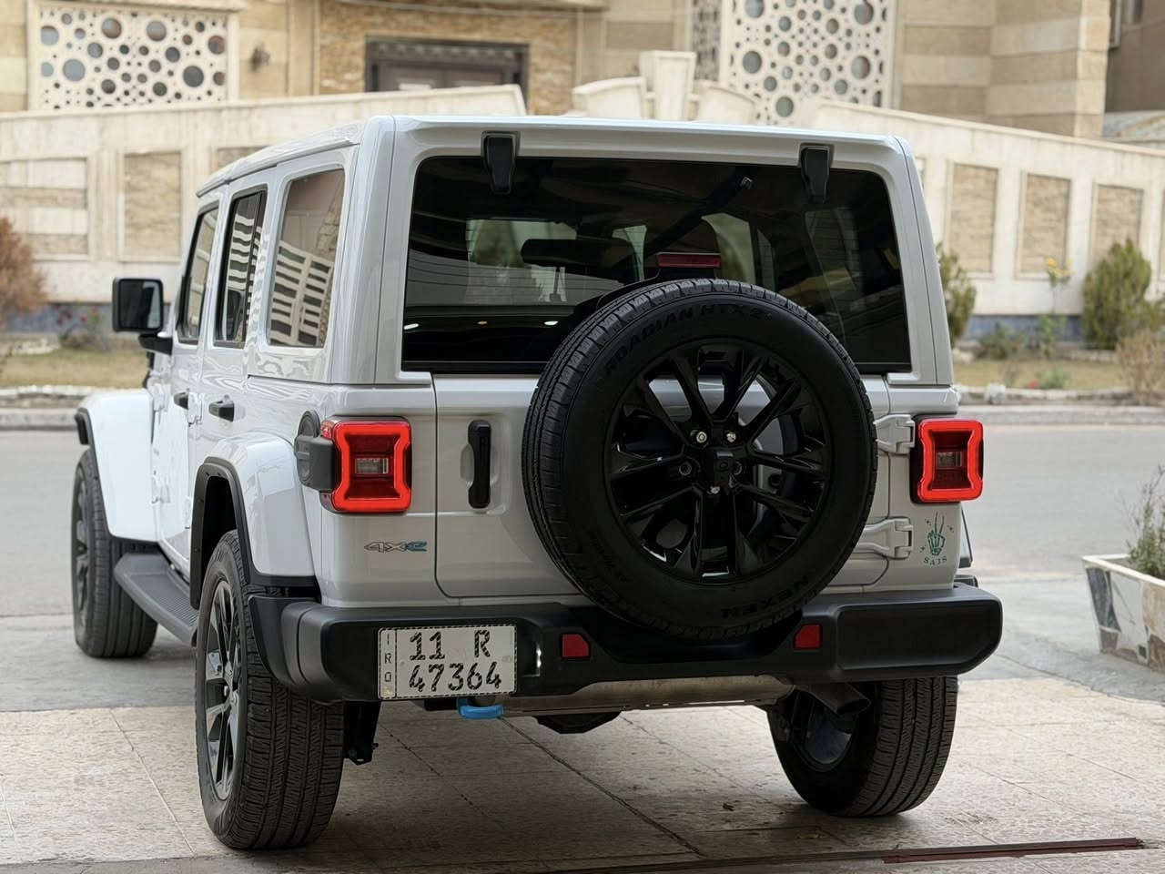 ياالله
السلام عليكم جيب رانكلر صحاري 4Xe 2024  وارد امريكي

 

Jeep Wrangler Sahara 4Xe 2024 wait 2.0L 4 

حجم المكينه : 2000 تيربو + هايبرد + هجين شحن منزلي

المسافه المقطوعه : 13 الف ميل       

                       الضرر : بنيد مبدل نفس الون  

                   الايرباك : برده + دركه 

#المواصفات 

1.قماره تتفصخ صير كشف

2.بصمه 

3.لوكير

4.كشافات عدسه

6.شحن خارجي

7.هيتر بالاستيرن 

8. شاشه

9.هيترات بالكشنات

10.تشغيل عن بعد

11.كشنات جلد

12هيترات بالكشنات

13. دمام خلفي

14.كامرا امامي وخلفي

15.كشنات كهرباء

16.رادار امامي

 

#السعر  :300 وبيها مجال اتصل وتدلل 

تفاصيل اكثر هذا رقمي *********** تحياتي 

مكاني بغداد حي الجامعه
