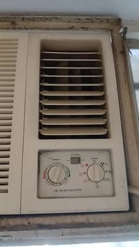 مكيف • نضيف • مشتل شارع مطبك