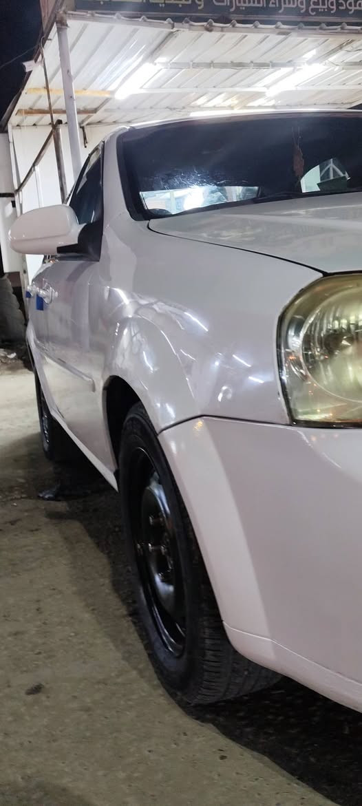 اوبترا موديل 2011
رقم انكليزي مشروع وطني  سنوية للـ 2028 راعيهة بالعمارة تحويل ثاني يوم 
بيهة جاملغ امامي وخلفي بيهن صبغ 
تخم تاير جدد ويل هسة شادهن حدادية وتبريد وتدفئة نعمة من الله 
محرك وكير بالجيس 
شاشة تاب كامرة خلفية بصمة ابواب 
السعر 70 وبيهة مجال 
*********** ميسان ـــ العمارة
