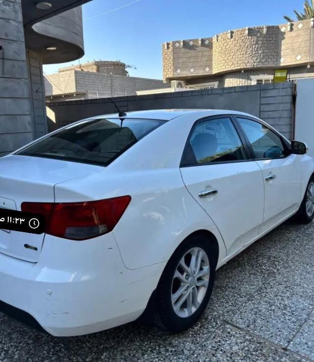 ادوات ادوات
كيا سيراتو ٢٠١١ دخول جديد 
جاهزة كير مكينة حدادية 
المكان بغداد 
السعر 45
***********
