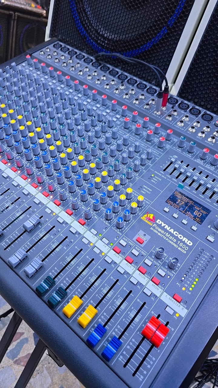 الحمد لله على بركاته و نعمته
((اخلص لمن تخدم فإن المخدوم اخلص لك بدمه))
بعد التوكل على الله    🧿🧿🧿🧿
السعر جملة  و   مفرد ✅️✅️
تم تجهيز الاخوة خدام الإمام الحسين عليه السلام 
 🚛 🚛(( يوجد توصيل كافة المحافظات ))🚚🚚
بغداد مدينة الصدر قطاع 41 شارع الداخل 📍📍📍
  للإستفسار والطلب 📞 ***********
مؤسسة العقيلة ***********
