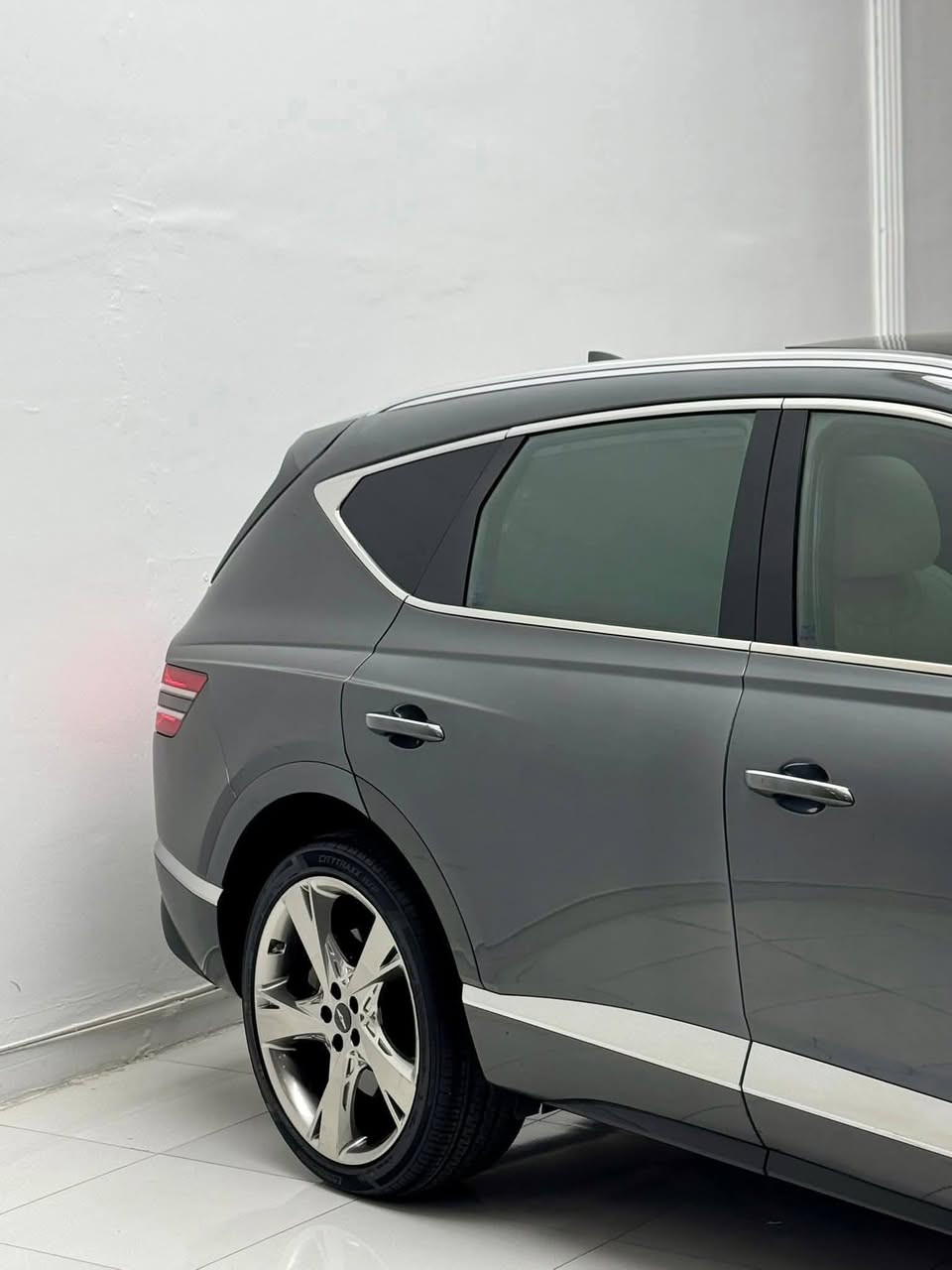 💰 320 💰 ورقة و مجال للشراي
💥جينيسس  G80 💥
‏ Genesis GV80 
موديل// 2021

ماشية// 90 الف 

حجم محرك// ٦ سلندر ٣.٥ توين توربو🚀

❌ملاحظة// سيارة بجم كبس

❌ ارباك فقط بردة جهة سائق طاك و راجع سيستم بلادي

❌گير و محرك و كهربائي كلة بشرط سيارة جاهز💯

📍مكان سيارة// ميسان العماره بيع مستعجل السياره جديده كلش بدون اي نقص جاهزه للاخير. من دهن وتخم تايرات وباتري وفلتر شوته +فلتر تبريد كله جديد واصلي شركه

☎️☎️☎️☎️
 *********** ‏
***********

مواصفات فول⬇️
بانوراما
كاميرة خلفي دوارة
كشنات امامي تدفئة + تبريد+ خزن ميموري
صندوك شفط
 4*4 دبل اكسل
اضاءه داخليه متغيره 
تشغيل عن بعد
كشنات كهرباء
4وضعيات قياده
نقط عمياء
رادار امامي خلفي 
مانع تصادم 
تحديد مسار
مثبت سرعه
قياده ذاتيه
انوار ترحيب بشعار جينيسس
لدات Led متحركه 
داخل سيارة Ambid Light
 بردات خلفيه
كنشات خلفي متحرك 
 بعد بيها مواصفات هواية مامذكورر......
ملاحظه  جديده حيل السياره وبجم كبس بدون اي ضربه على وضع الشركه مملعوب بيه بعدها بماي الشركه وتبريد الشركه محرك كير كهربائيات تبريد كله بشرط وجاهزه. وعلى وضع الشركه بلاد
