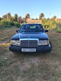 مارسدس موديل 89 محدث 92 محرك 3000VVti قبق اسود جام امامي كهربا فتحه سق...