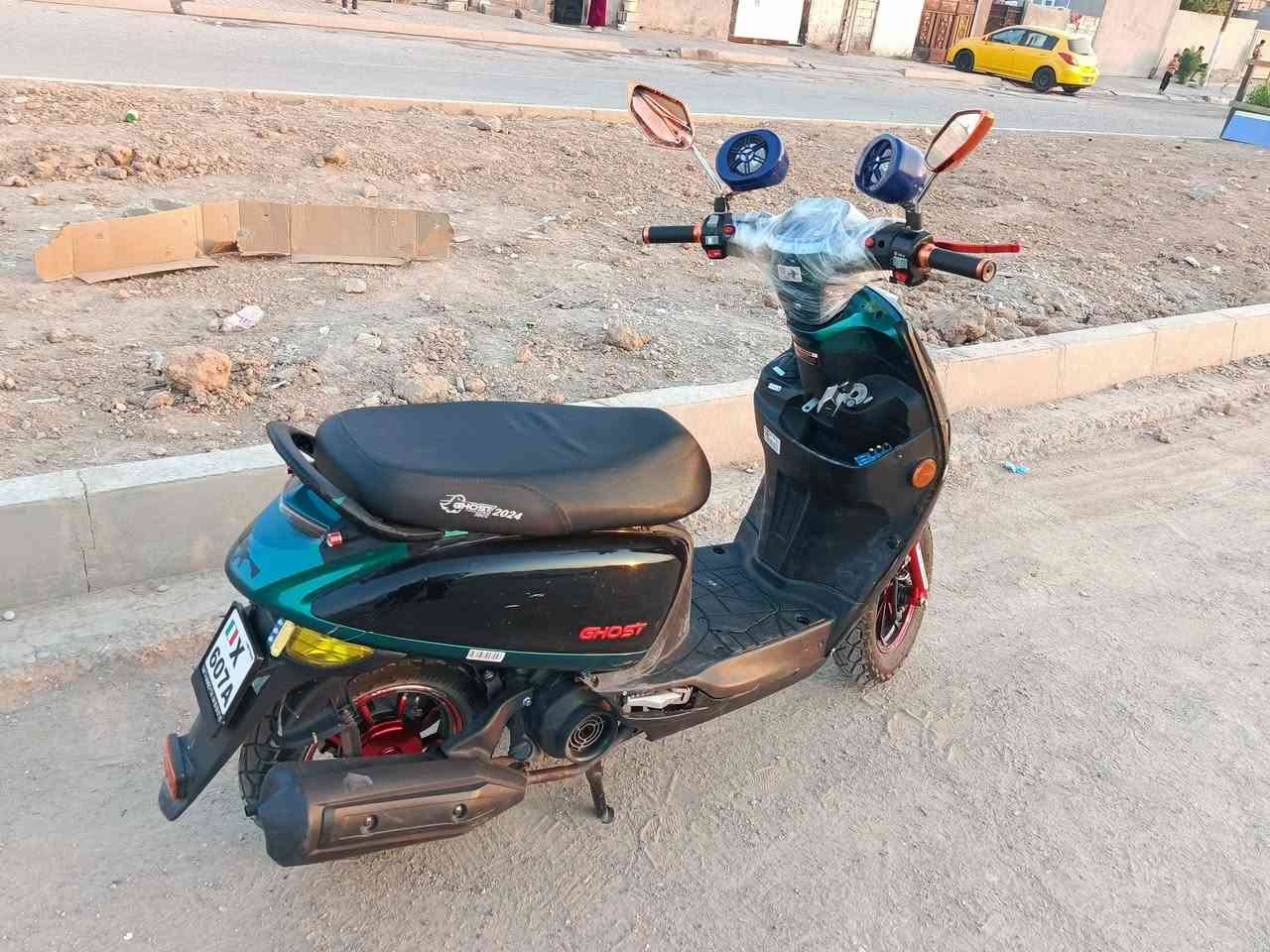 سلام عليكم ماكس بوليسي للبيع دراجة خير من الله مال بيت دراجة ما بيهة اي عيب موديل 2024 +نضام تشغيل عن بعد +نشرات بكل المكان 
ملاحضه (نقص فقط المراية و السماعات) 
السعر 750 وبي مجال ***********
