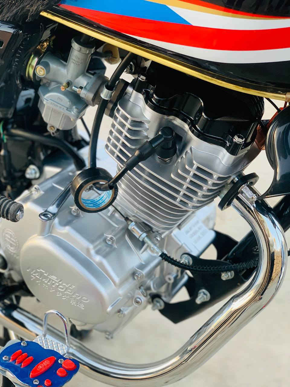 ♦دراجه نامه برو
♦دراجه نضيفه بعدهة زيرو 

♦موديل 2025

♦محرك 125Cc

♦ دراجه معدل وشلعه 

♦دراجه محرك ابلادي على وضع الشركه 

♦اوراق كامل 

♦لايتات عالي وناصي 

♦سويج عدد 2 

♦دراجه صارلهة 3 اشهر طالعه ماشيه 2000

♦المو شراي يترك المنشور 🔴

♦مڪان ديالى ناحيه السعديه 

♦السعر اتفضل خاص او اتصل 👇🏻👇🏻👇🏻👇🏻👇🏻👇🏻👇🏻👇🏻

ــــــــــــــــــــــــــــــــــــــــــــــــــــــــــــ

♦***********☎️📞
