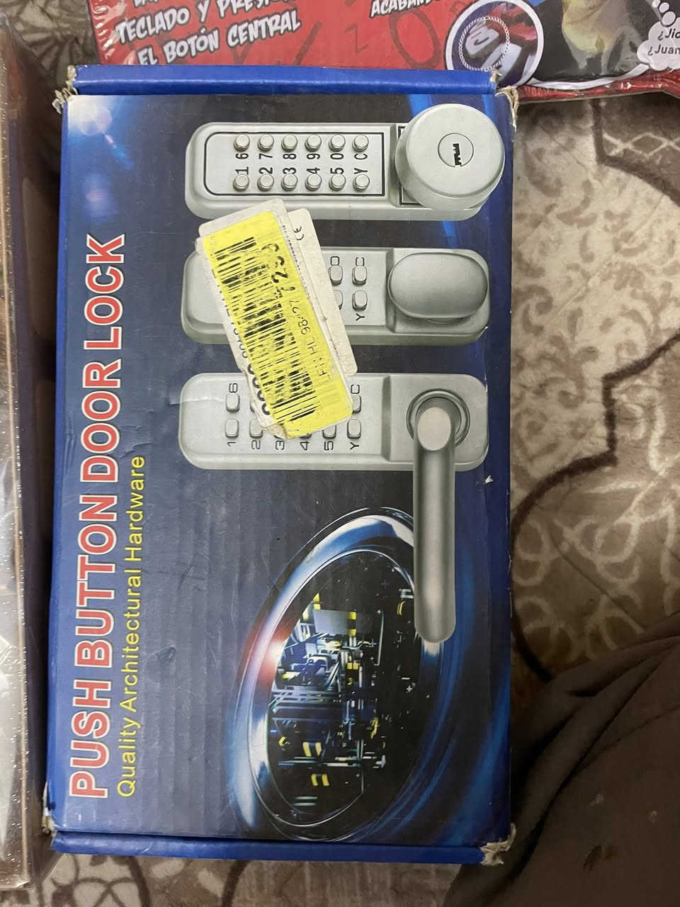 شلعه متكونه من هذني القطع الي بصور   نزلو اسعاركم بتعليقات  والي يعجبني سعره ابيع


**إذا كنت صاحب هذا الإعلان وتريد حذفه لأي سبب، رجاءا أرسل رسالة إلى الدعم الفني**