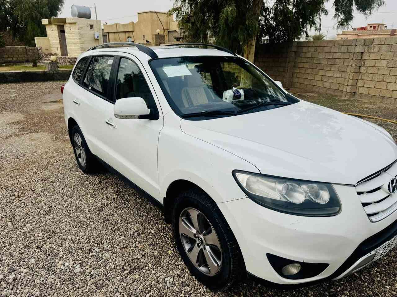 السلام عليكم
سنتافي موديل 2012خليجي رقم اربيل دولي سنوية ل2027 السيارة بيها تبديل بونيد وجاملغ 7 راكب السيارة 3 قطع تبريد
محرك 4 دوش المرغوب شرط لا صرف ولا بخار 
فول مواصفات عدا البصمة 
فتحة سقف (سلايد) كشانه جلد حساسات مري شفط وبعد مواصفات 
كير محرك كله شرط 
السعر 139 وبيها مجال 
للاستفسار اتصل 
***********
***********
