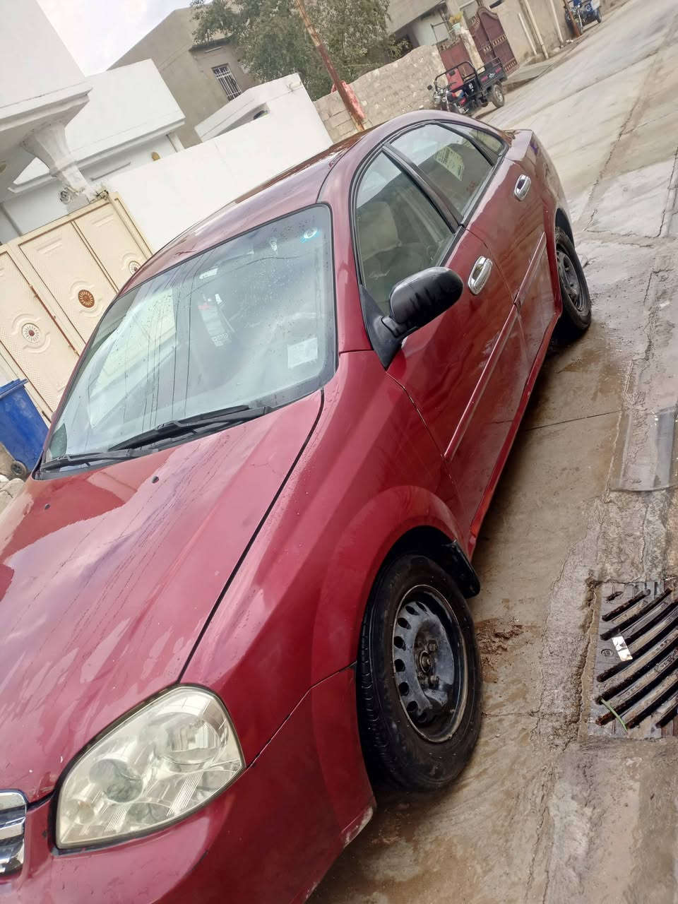 سلام عليكم اوبترا للبيع موديل 2005مصبوغ عام بدون دواخل كير محرك شرط تبريد تدفئه شغال  أربعة تايرات جديد شرط تحويل مكاني طوز خورماتو رقم الهاتف ***********
