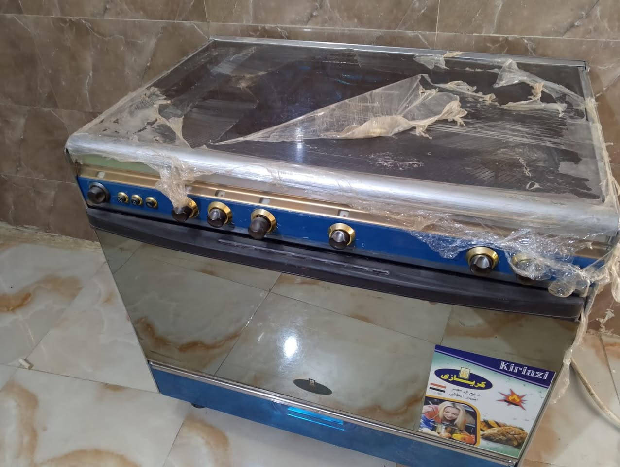 كريازي ٥اعيون وفرن شغال نظيف جدا ونار زركه شرط الفحص شراي واتساب *********** ناصرية وموجود توصيل ناصرية, ذي قار
