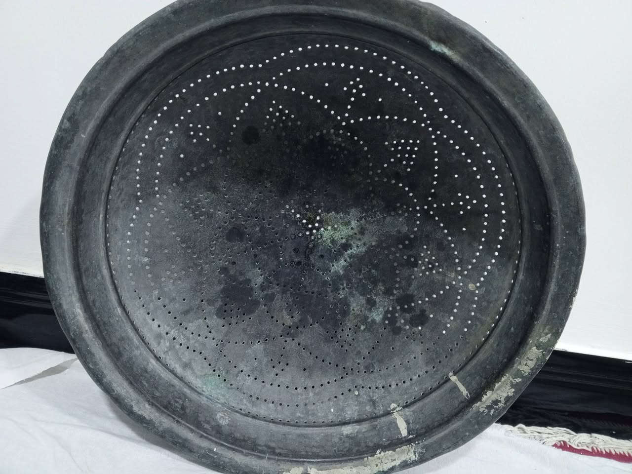 نحاسيات قديمة للبيع نحاس احمر كتالي عدد2 ومصفاه 1
وقوري نحاس اصفر


**إذا كنت صاحب هذا الإعلان وتريد حذفه لأي سبب، رجاءا أرسل رسالة إلى الدعم الفني**