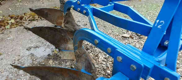 سەرەتا بەناوی خوای  گەورە و  میهرەبان.  
ئەم گاسنە بۆفرۆشتن مۆدیل2020ڕەقەم 12مەچەک بێ شکاوی بێ لەحیم هیچ پارەچەیەکی نەگۆڕاوە یەک دەستە نوکی شەریکەیە
ژ.م***********.***********
