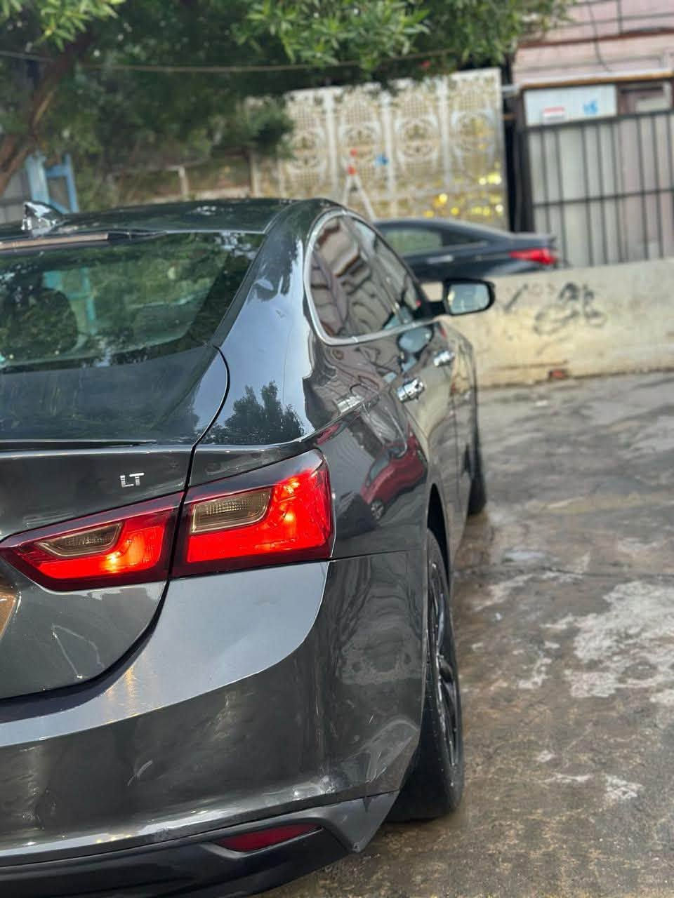 الموديل 2018
رقم نجف 
خمس بصمات ابواب +جنطة 
مواصفات LT
كشتات مخمل 
ضربة الوارد/بنيد وجاملق تعديل بدون دواخل 
مكينة جديدة قبل شهر شادهه +تيربو جديد +حجر بيئة جديد +صدر أمامي خلفي جديد

السعر 95 وبي مجال 

***********
