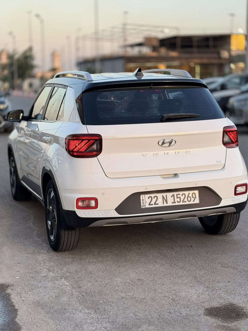 للبيع
هونداي ڤينو موديل 2023 خليجية ❗️❗️ مو امريكي ❗️❗️تو كلر لونين بلادي (ابيض سقف اسود ) فول مواصفات 

محرك 1600 دوش 4 سلندر & 8 نوزلات

كير AT المرغوب 

دخول ذكي بصمة تشغيل وابواب وصندوق

كامرات محيطية 360 درجة 

رادارات 360 درجة 

شحن موبايل واير ليس 

لد نهاري 

لايت عدسة هايلوجين  متحرك مع حركة الستيرن

مري جانبية رادار نقطة عمياء و شفط واشارة  وكامرة 

كشنات جلد بلادي 

حساسات خلفية 

تحكم ستيرن جهتين 

تبريد شاشة لمس 

ويل كب كروم 17 

سستم صوت 

الانارة الداخلية LED 

حمالات سقف 

السيارة جديدة وفووول مواصفات عدا الفتحة وجديدة مكفولة من الصبغ فقط تعديل بارد بسيط جدا وللاستفسار *********** مكاني بغداد

