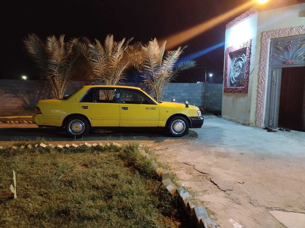 سلام عليكم راس ثور للبيع تكم مفوله رقم بصره لونها اسود تخم تاير جديد حداديه جديد مكينه وكير كفاله تبريد ثلج مكينه ٣٠٠٠ ففتي تخم بطاين جدد دشبول جديد شاشه البلاد لايت زنون سياره جاهزه بمعنه الكلمه مكان السياره ناصريه قلعت سكر / اتصل *********** / ***********
