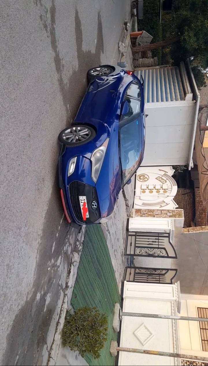 السلام عليكم هونداي فولستر ٢٠١٢ وارد امريكي لون ازرق مميز  رقم بغداد انكليزي بيها قطع صبغ ابيع احزام مكينة ١٦٠٠ جي دي اي عادي مو توربو كير  at  المرغوب مكينة وكير جدد صدر وباتري وفيت بم ونوزلات جديد داخل حلو شاشة وكامرة خلفية وحساسات وبيها نشرة إضاءة داخلية  كهربائيات شغالة السيارة بيها مكانات جاردة  مكلف بالنشر للاستفسار الاتصال على صاحب السيارة والرقم بي واتساب  .***********   السعر ٨٤ وبيها مجال
