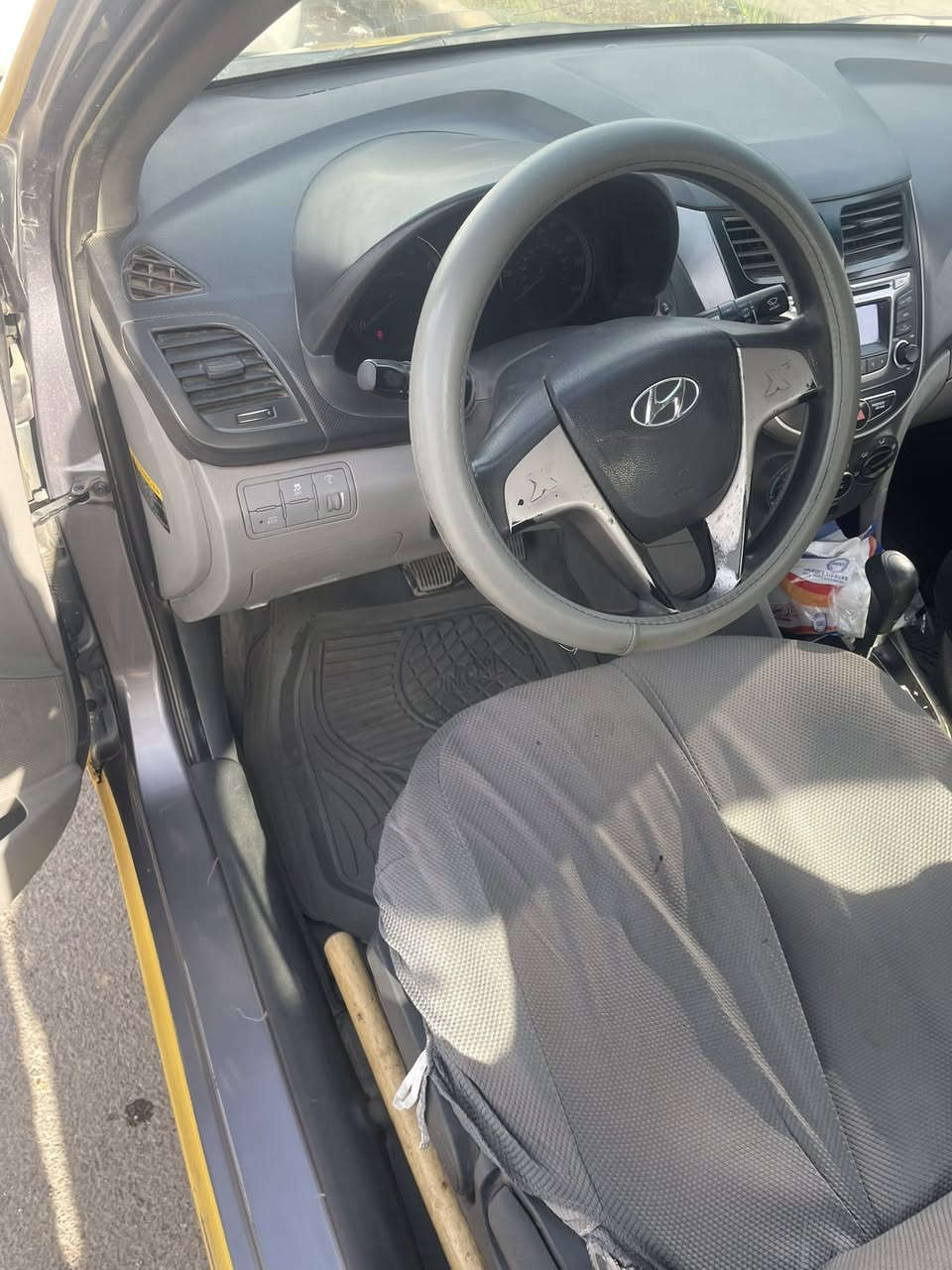 اكسنت٢٠١٥ حادثه بنيد ومصلح نفسه وهذني طخات كدامكم سياره كير ومكينه تبريد مكفولات فقط مصفره هيئة غرامات وبسمي رايده ٧٧ مكاني


**إذا كنت صاحب هذا الإعلان وتريد حذفه لأي سبب، رجاءا أرسل رسالة إلى الدعم الفني**