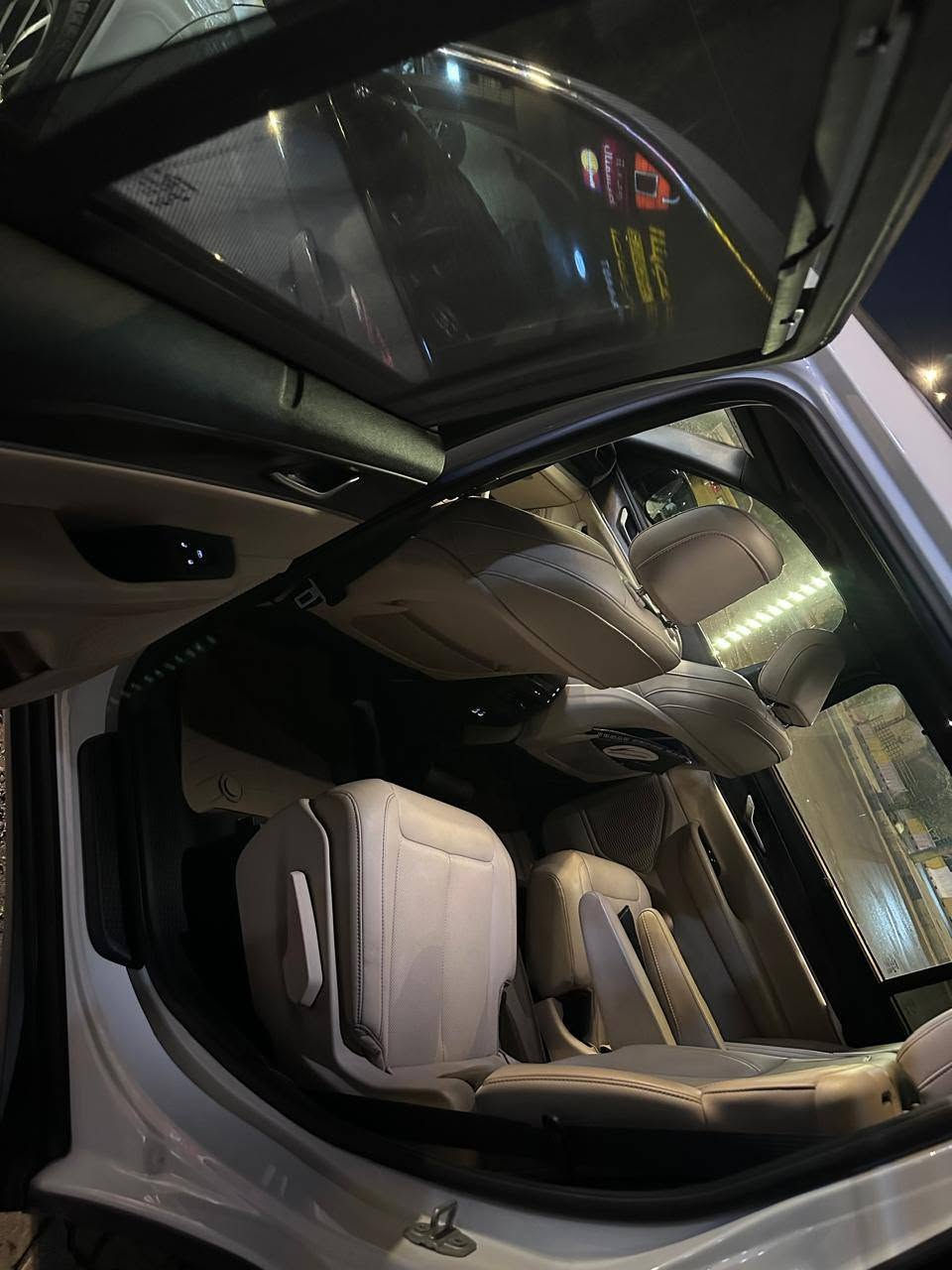 جيب لاريدو موديل 2023 وراد امريكي 
فول ماكو شي مابيهه   سعر 28.500$
تواصل وتساب على هذا الرقم *********** 
رقم بغداد 
مكاني بغداد الشعب شارع الاسواق المركزيه
