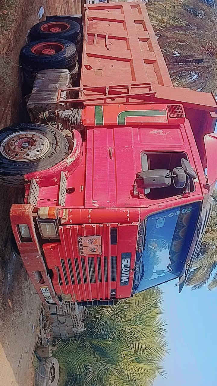 سلام عليكم سكانيه البيع شاصي مكفول مكينه 143كير 5×5مجموعه بايجر خفيفه سياره بسمي سنويه تنتهي 2031 العنوان دوانيه سعره سياره 115ورقه وبيه مجال اريد راوس بتك سكانيه ***********.***********
