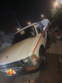 هايلكس • تويوتا • للبيع