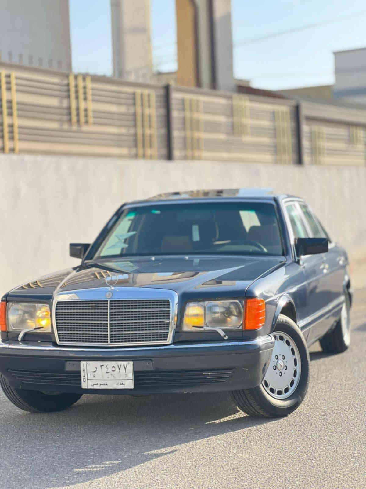 السلام عليكم مرسيدس رئاسي موديل 87 صبغ عام اثر جراد مكفوله منضربه سياره جاهزه وحلوه رقم انكليزي مكمل رقمها سعر ٧٠ وبيها شويه مجال ***********

