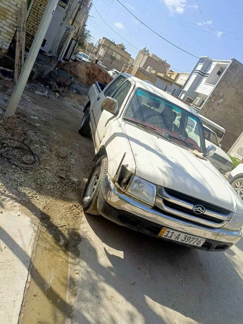 سلام عليكم دير 🦌 2007
باتري جديد تايرات جدد سياره خير من 
رقم انكليزي بغداد 
مكانها بغداد الشعب سعرها 38 
***********
