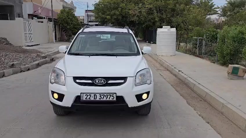 اسبورتج 2009 خليجي رقم اربيل سنويه لحد 2030 بسمنه
ماشيه 189000
بدون ضرر مكفوله كفالة عامة 
صدر امامي او خلفي جديد 
طخم تاير جديد 
تبريد تدفئة 
سعر 125 او بيه مجال قليل 
اراوس هم ابسيارات رقم شمالي
رقم ***********
عنوان ديالى خانقين
