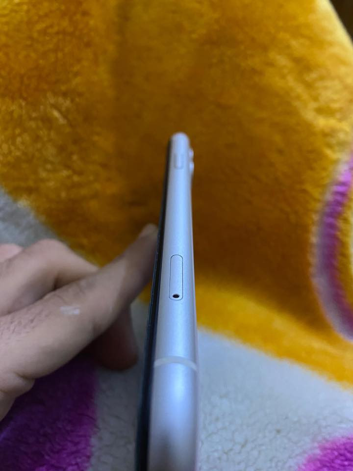 ايفون ١١ عادي 

نضافت الجهاز ٩٥ 

مبدل شاشة نوعية زينة  ٣ خيارات

الفيس ادي شغال 

بطارية ٧٢

ذاكرة ٢٥٦

مكاني الشعلة

‏***********
