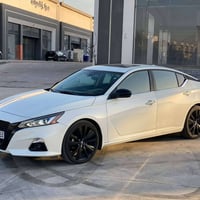 التيما SR • ٢٠٢٣ • ماشيه ٦٩٠٠٠