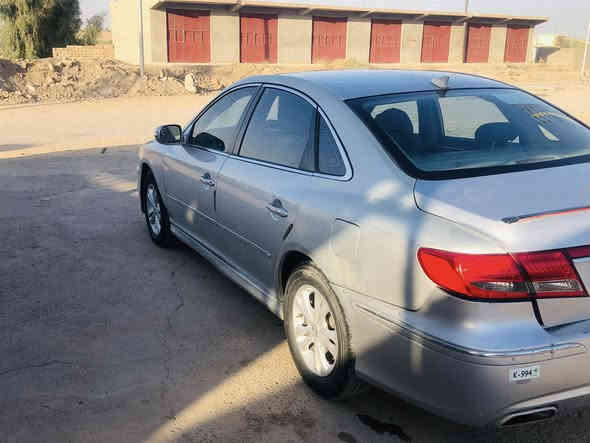 السلام عليكم 
للبيع ازيرا 2009 ادوات گص 
محرك 4 سلندر / 2400
گير محرك شرط 
صدر تايرات نص عمر 
تبريد ثلج تدفئه نار 
كهربائيات شغالة كلها 
السعر 40 وبيها مجال
مكانها الزوية ***********
